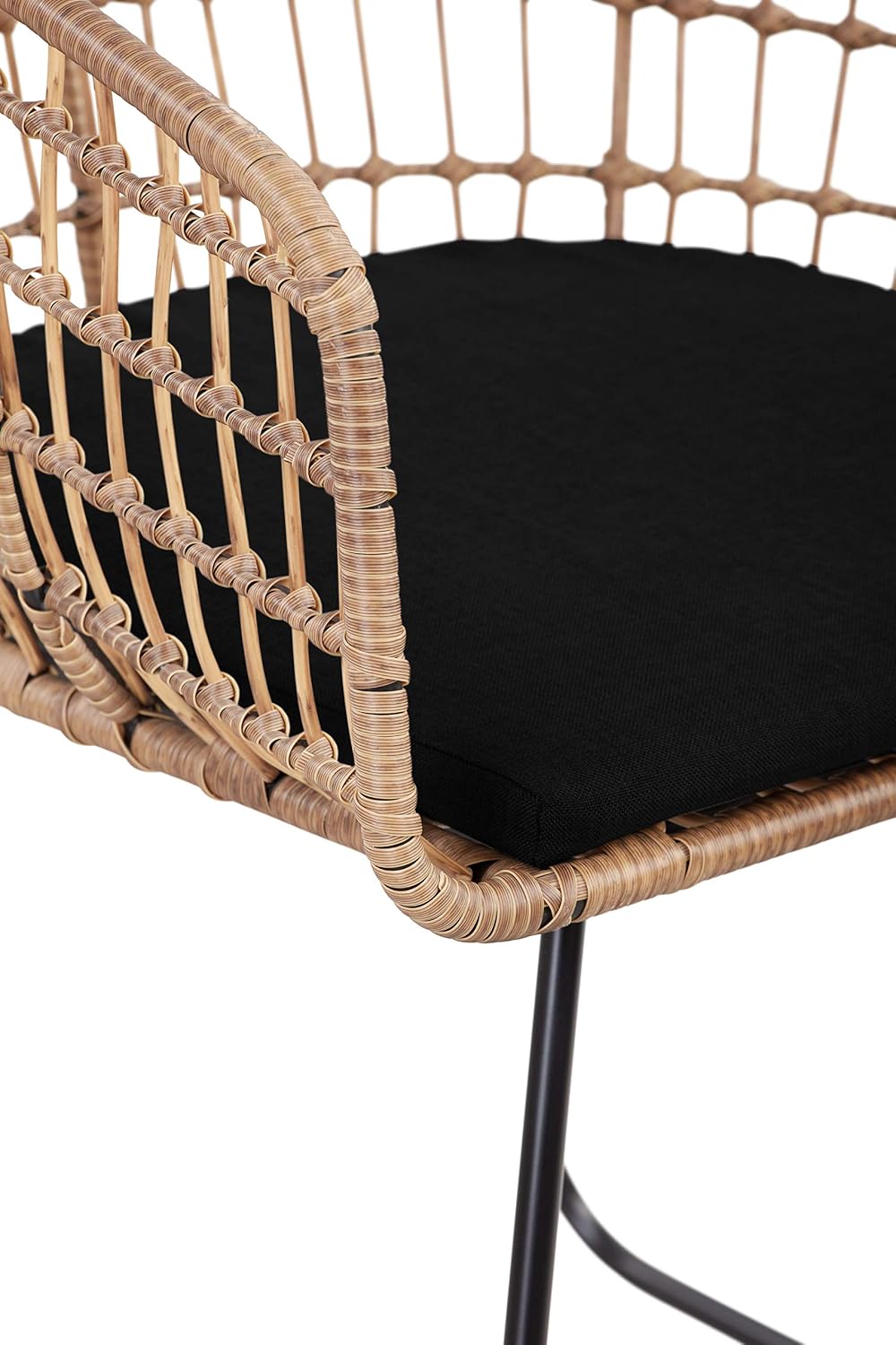 Tommy Hilfiger Graham Rattan Dining Chair, Woven Wicker Armchair with Black Cushion and Metal Legs, Boho Modern Accent Chair for Dining Room, Living Room or Office, Natural
